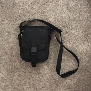 Columbia Shoulder Bag